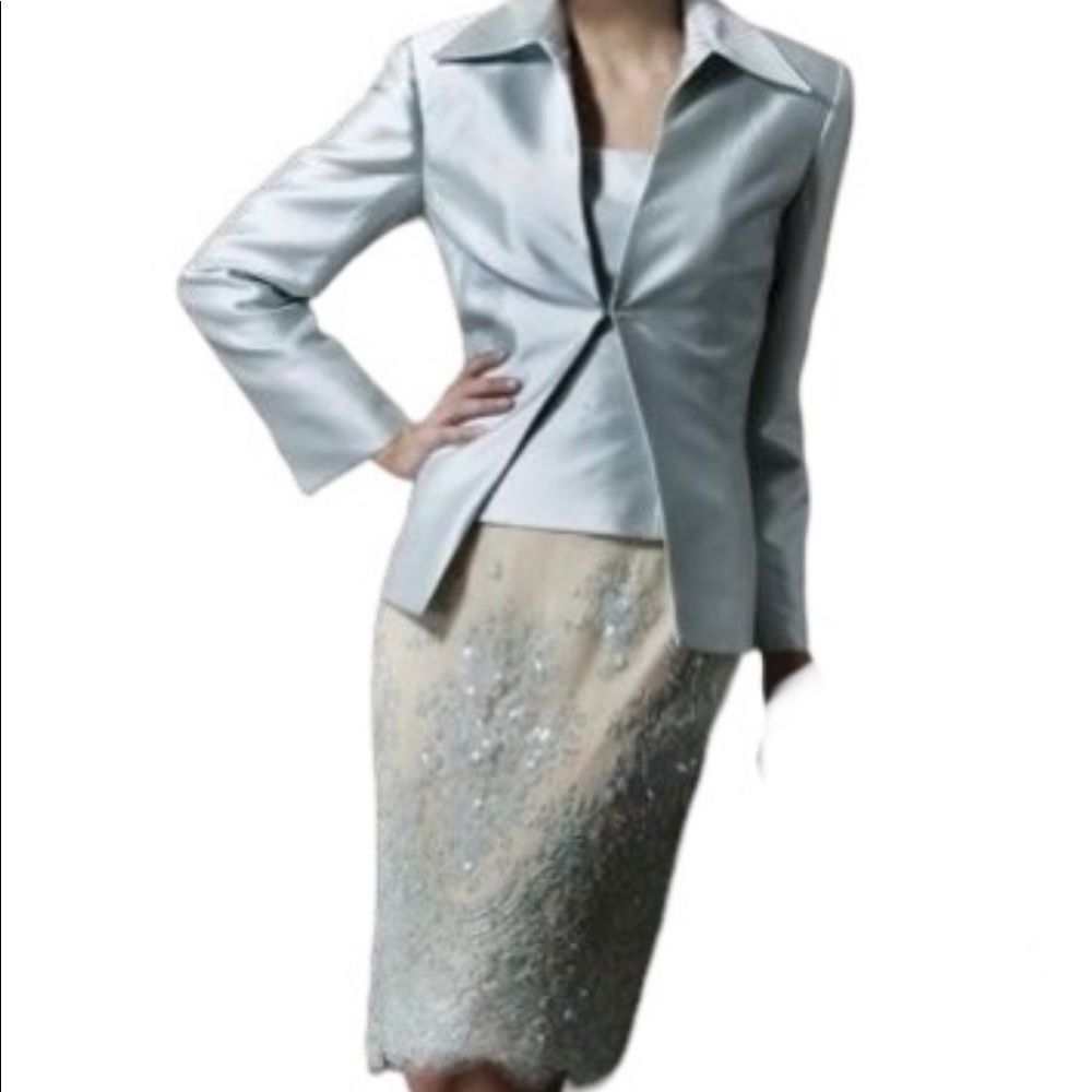 🆕 🔥SALE🔥 🎉JOVANI🎉 3 piece  Suit Size 8 Light Green 🎉Host Pick🎉